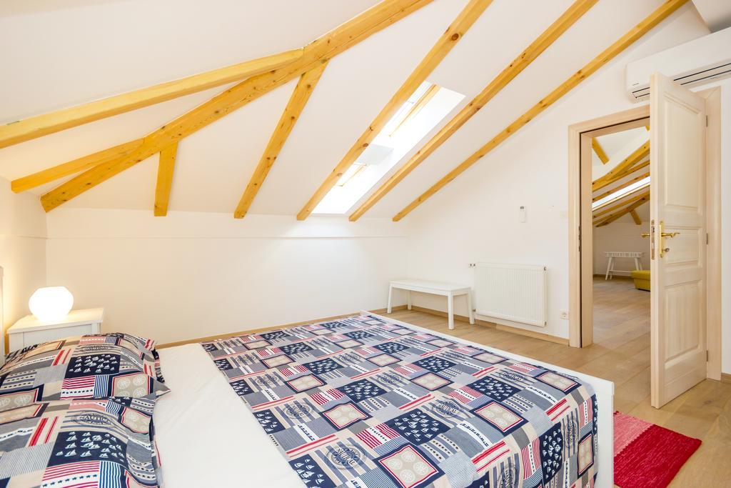 Apartment Barbina Kastelina Sveti Juraj Phòng bức ảnh
