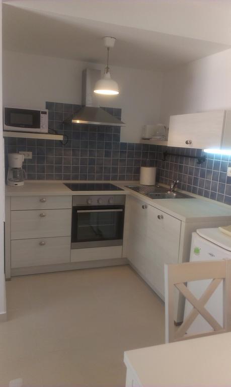 Apartment Barbina Kastelina Sveti Juraj Phòng bức ảnh