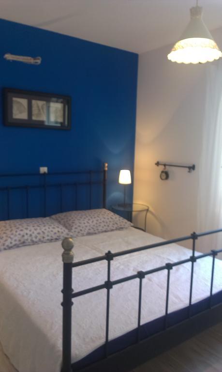Apartment Barbina Kastelina Sveti Juraj Phòng bức ảnh
